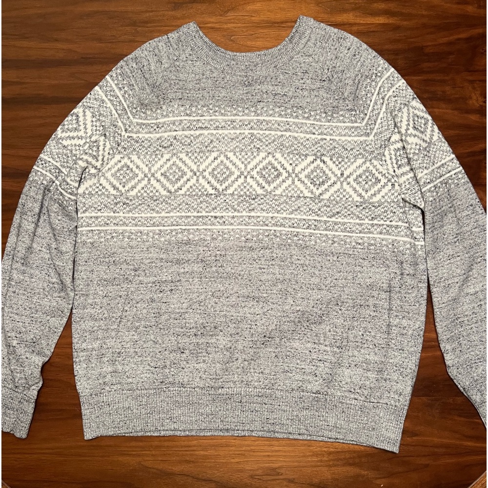 Gap crewneck sweater size large - grey